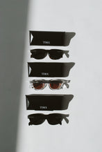 Load image into Gallery viewer, TDRX Wayfarer Sunglasses