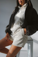 Load image into Gallery viewer, TDRX. Sweatshorts in Oatmeal
