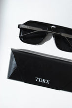 Load image into Gallery viewer, TDRX Becca Sunglasses
