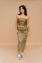 Load image into Gallery viewer, Positano Cargo Midi Skirt
